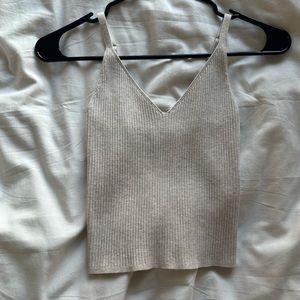 Aritzia top Wilfred desk sweater xs